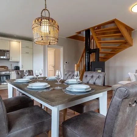 Semesterbostad Diekhus Spo Diekhus 1